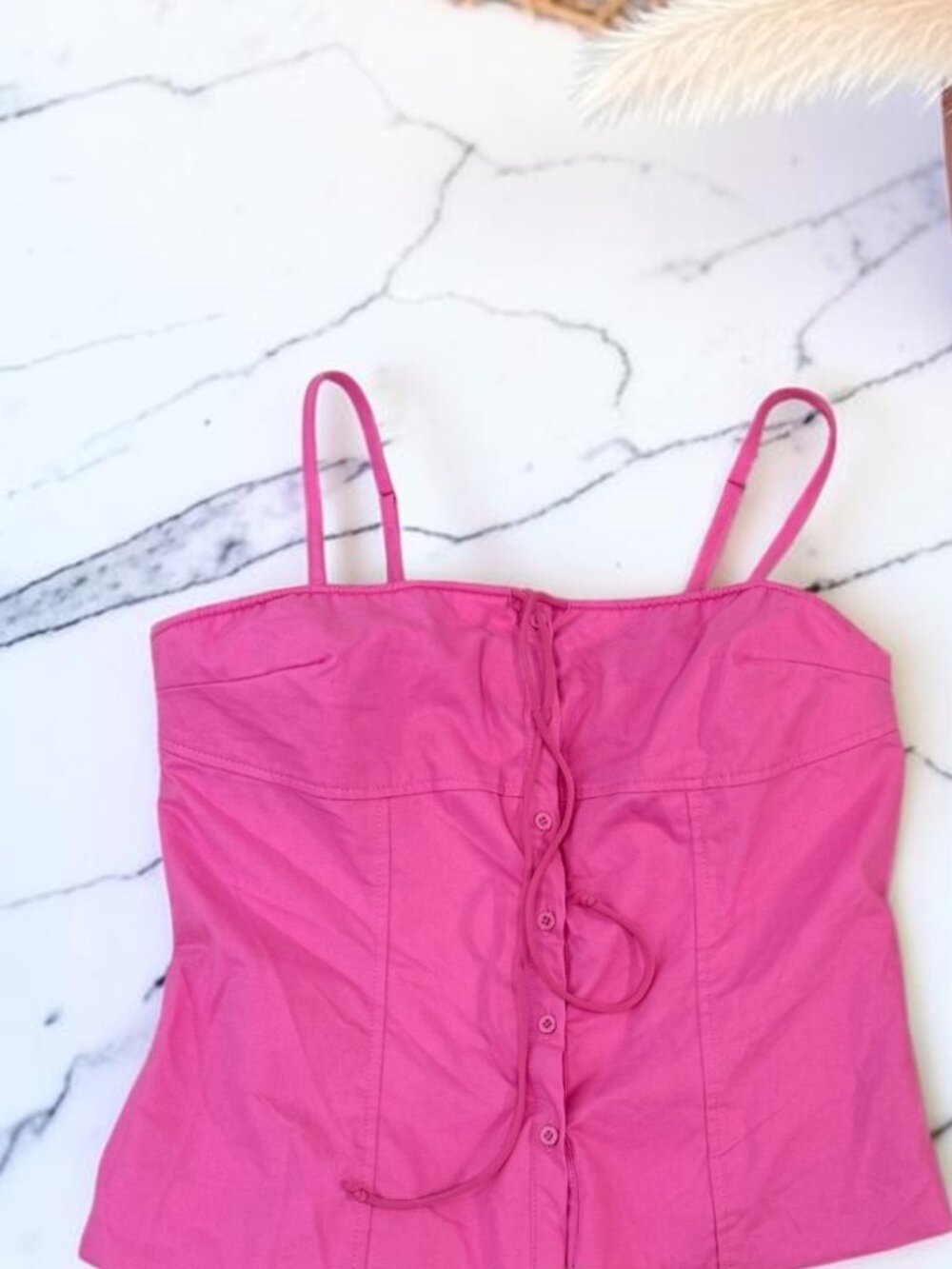 MISSGUIDED NWT Milkmaid Style Button Front Crop Cami Tank Top Size Large - Picture 2 of 8